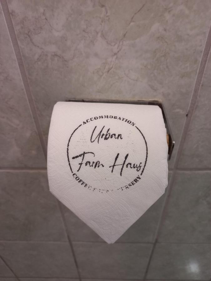 Urban Farm Haus Guesthouse Rundu Luaran gambar